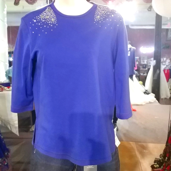 Rochelle top not for sale - Picture 1 of 3